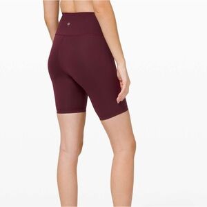Lululemon Wunder Train 8” Shortd